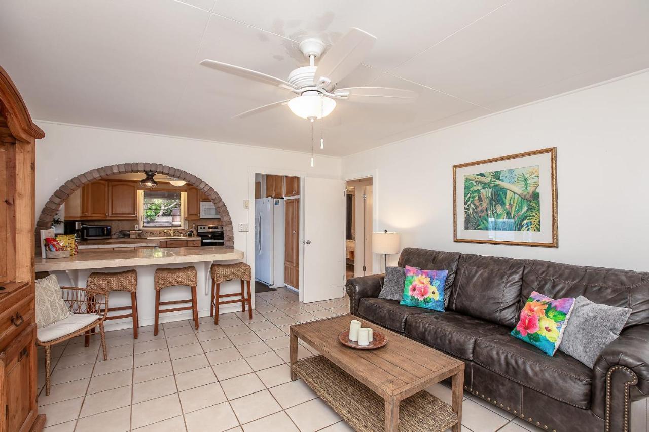 Hawaii Oceanfront Beach House Paradise On The Beach Family Activities ハレイワ エクステリア 写真